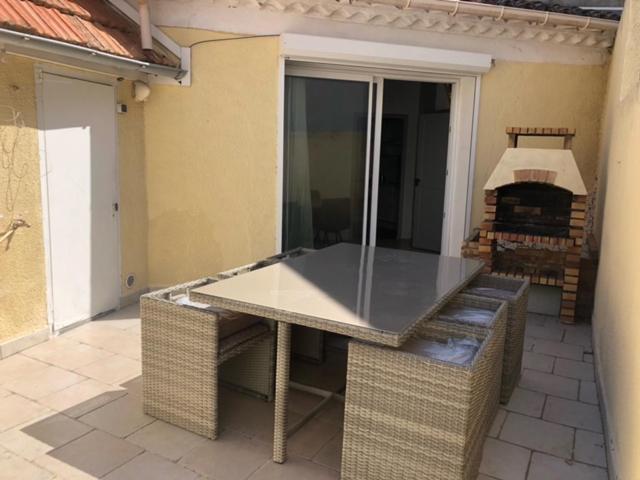 Maison De Vacances A Marseillan Au Coeur Du Village, A Quelques Pas Du Port. Экстерьер фото